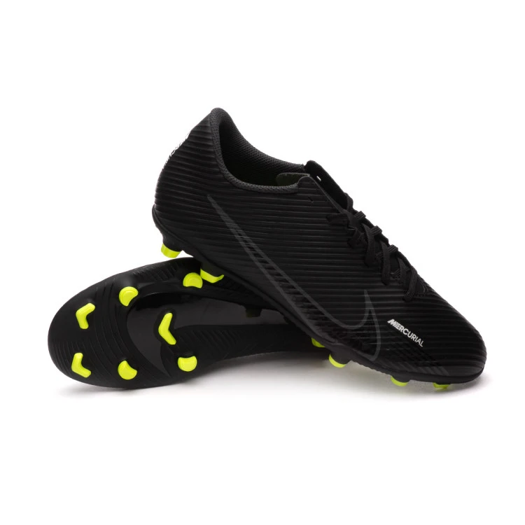 Bota Nike Mercurial Vapor 15 Club FG/MG 1 Bota Nike Mercurial Vapor 15 Club FG/MG